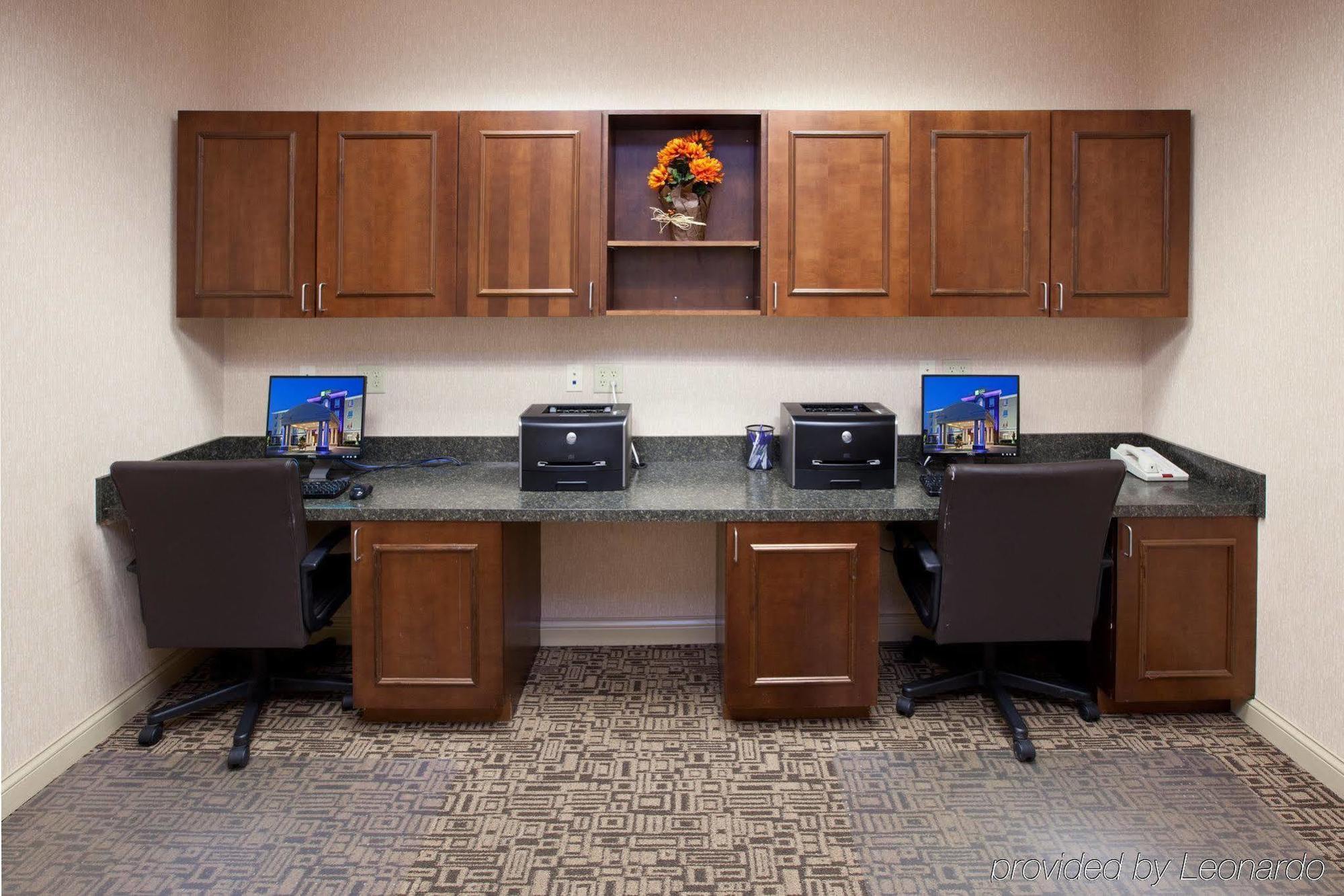 Holiday Inn Express & Suites Schererville By Ihg Létesítmények fotó